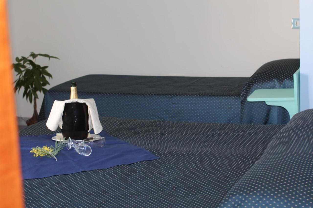 Hotel Costa Antiga กัสเตลซาร์โด ภายนอก รูปภาพ