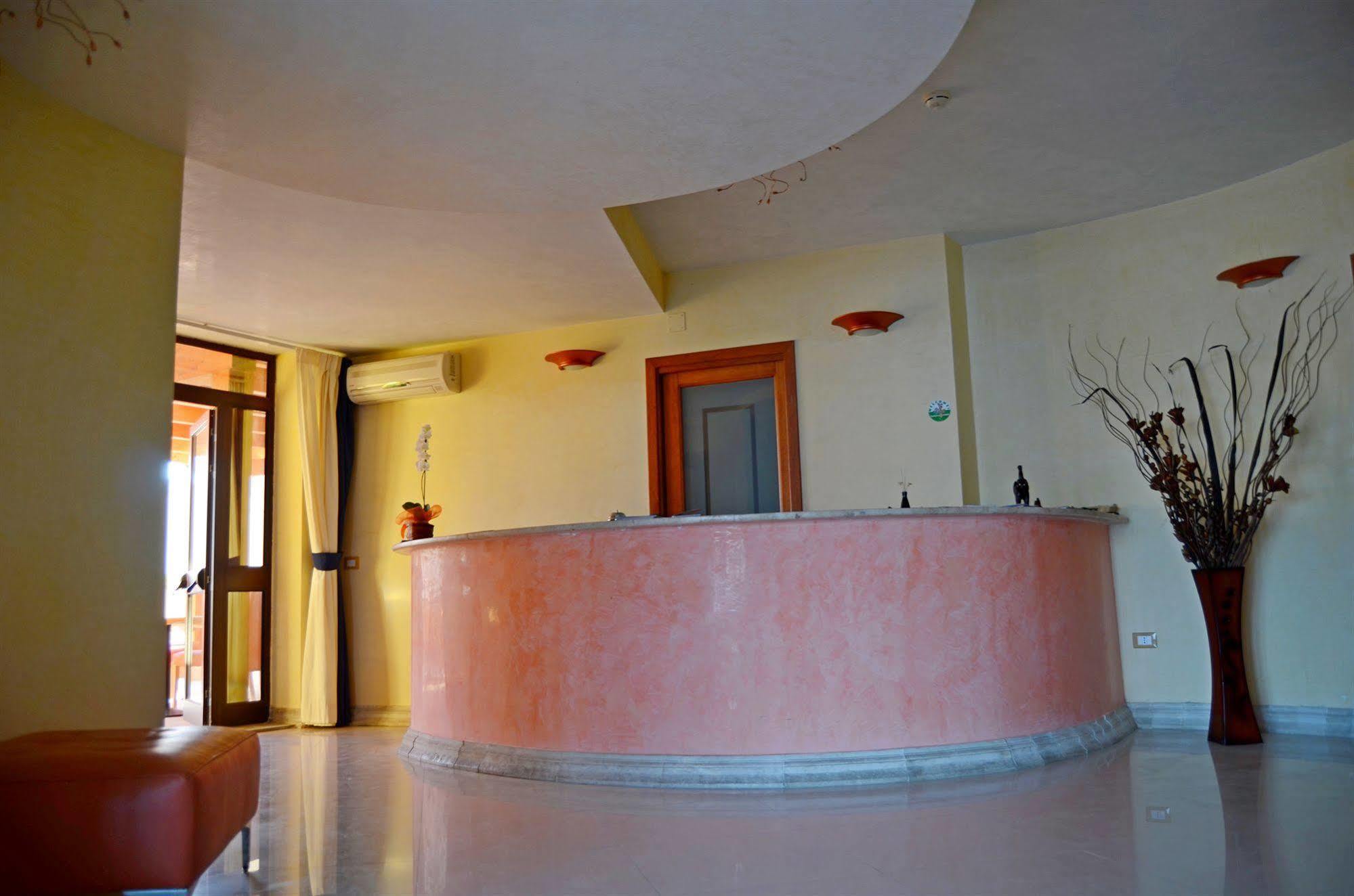 Hotel Costa Antiga กัสเตลซาร์โด ภายนอก รูปภาพ