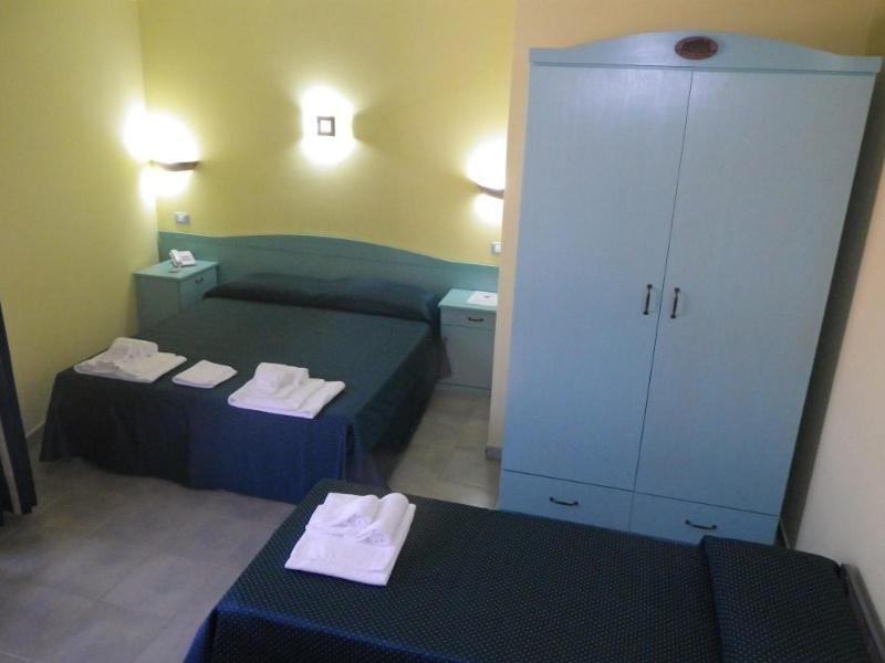 Hotel Costa Antiga กัสเตลซาร์โด ภายนอก รูปภาพ